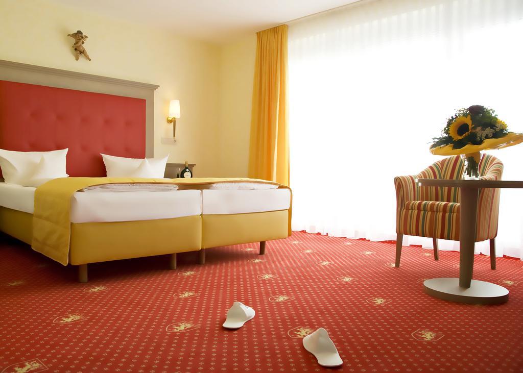 Hotel Wittelsbacher Hoeh Würzburg Eksteriør bilde