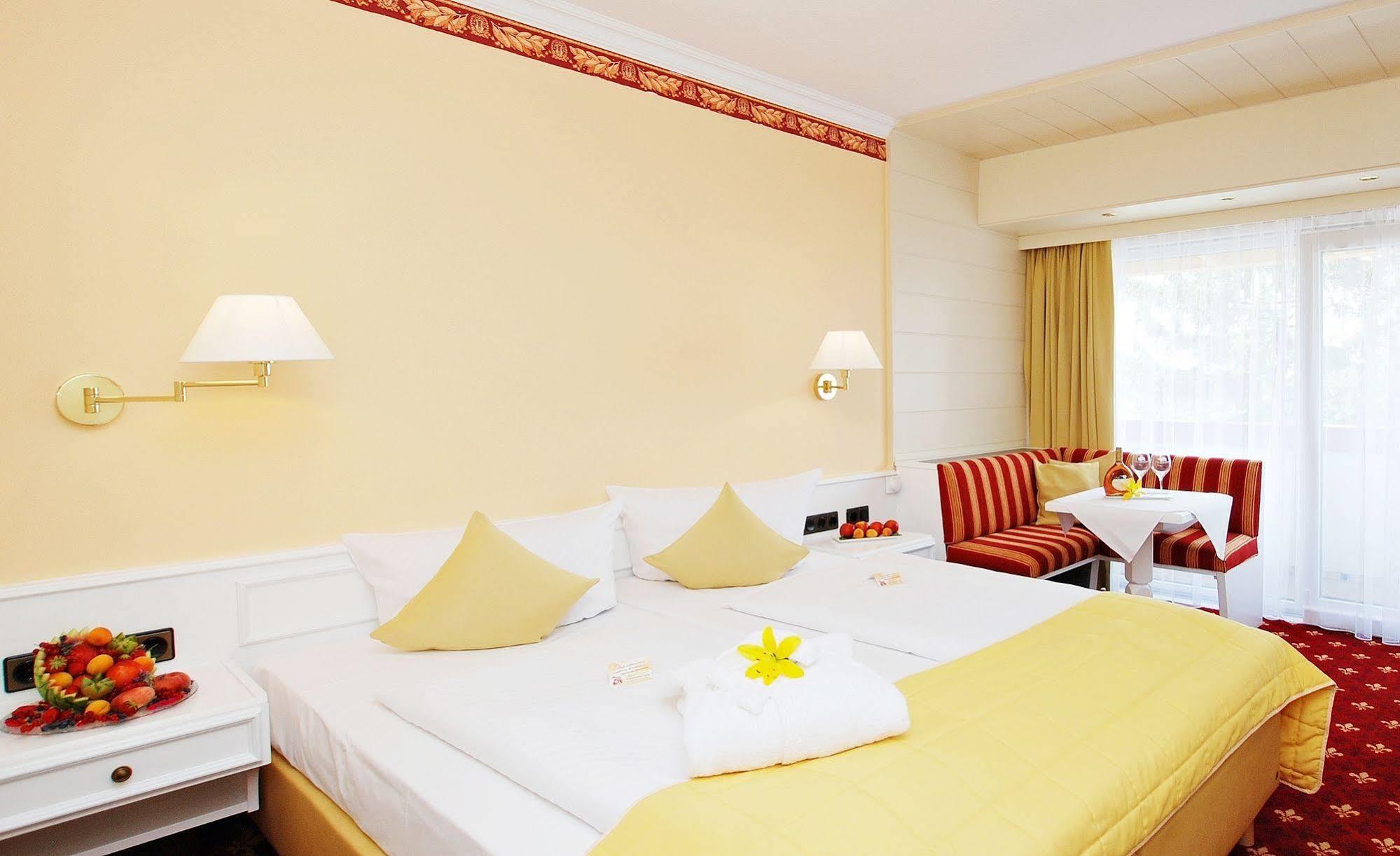 Hotel Wittelsbacher Hoeh Würzburg Eksteriør bilde